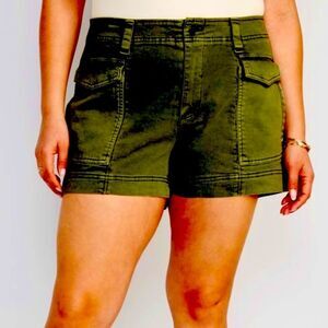NWT- Old Navy- 3Xz Cargo Short
